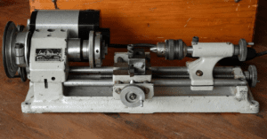 what is a metal lathe featured image